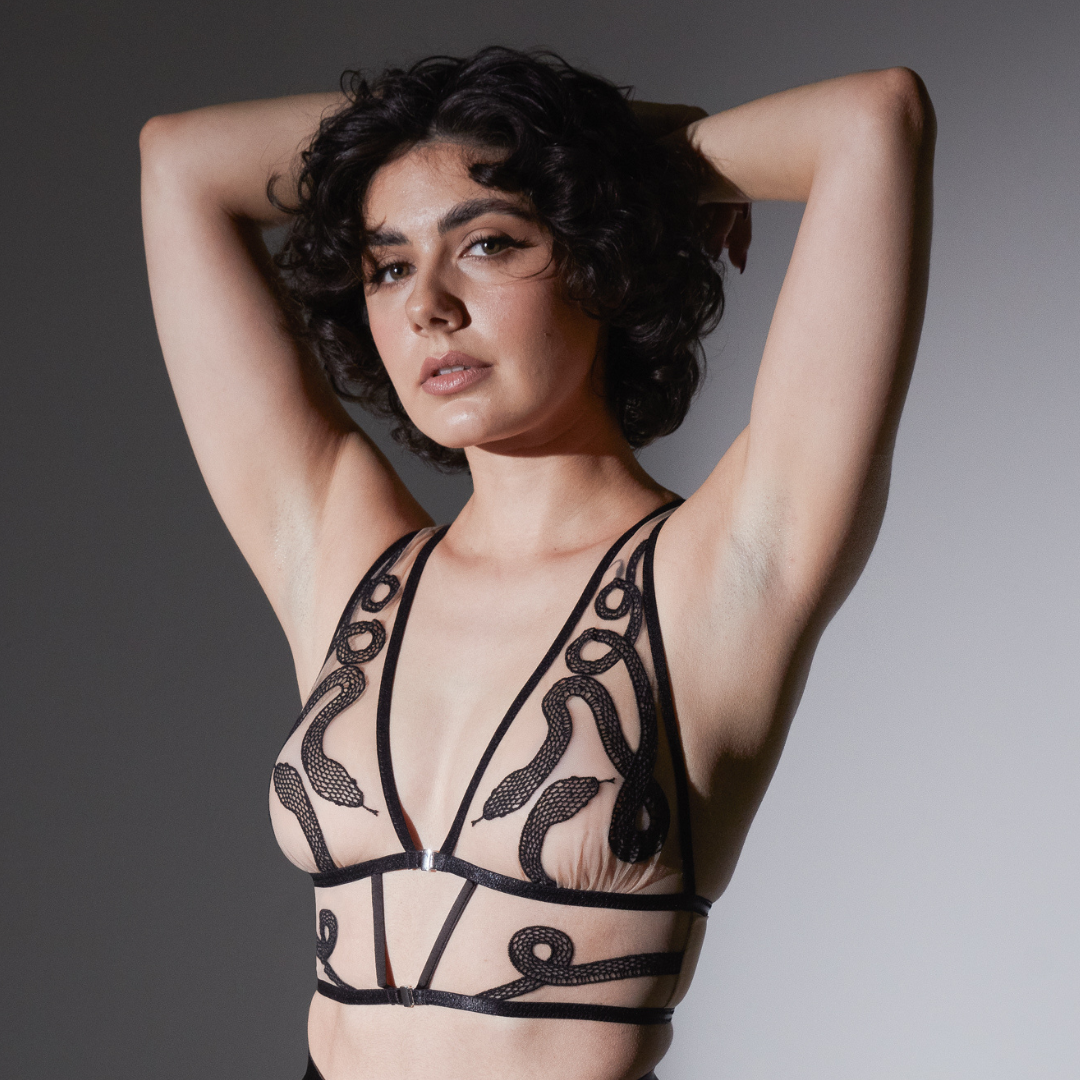 Medusa Bralette - Black - – BB Store